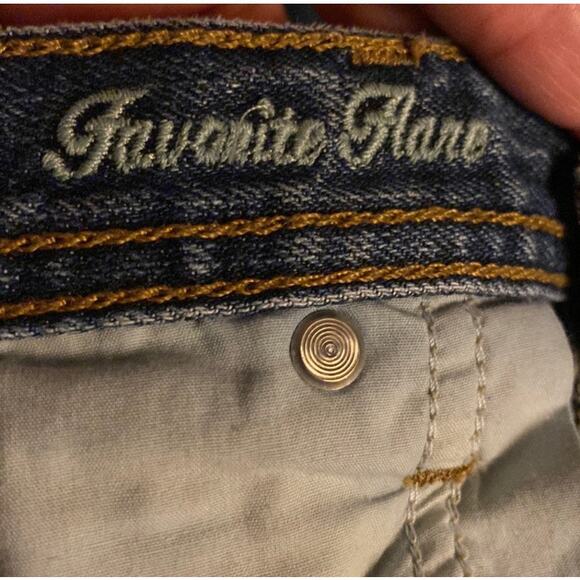 American Eagle Favorite Flare Jeans Distressed - Size 4 Reto Boho festival - Picture 7 of 7